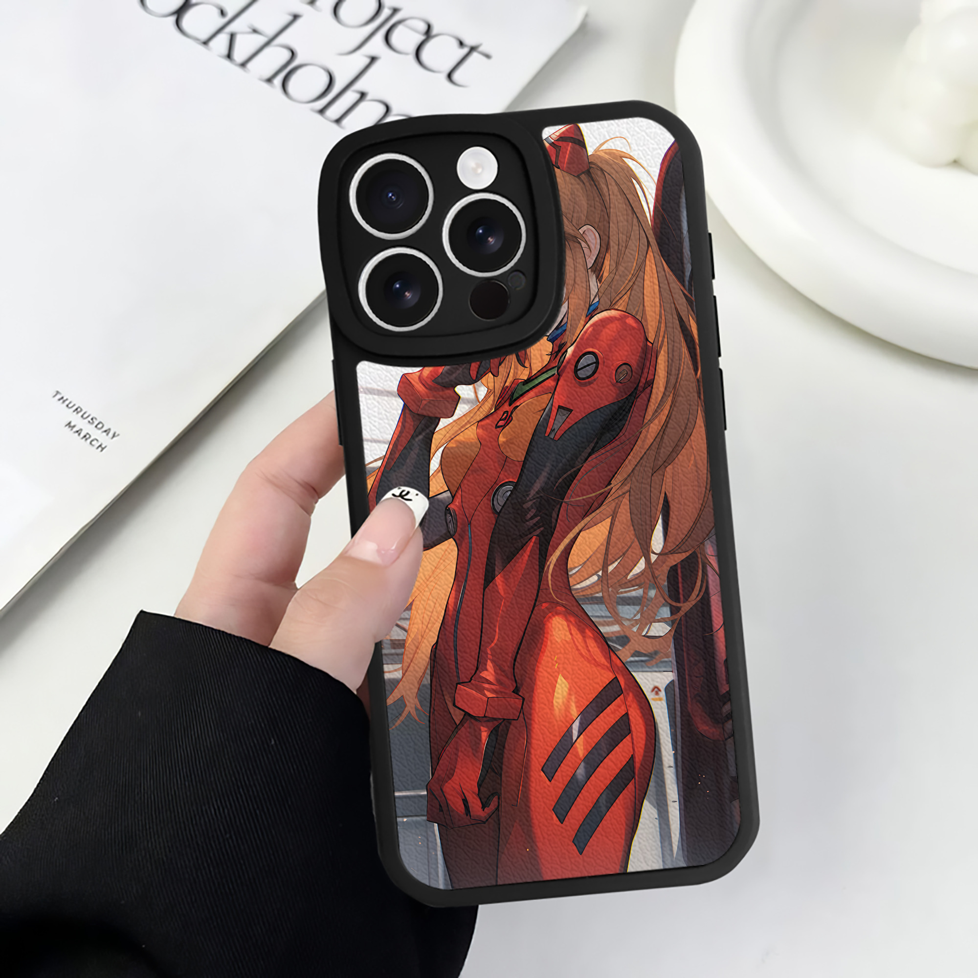 （画像用） EVA 新世紀エヴァンゲリオン 【iPhone 16シリーズ対応】シリコンスマホケース（レザー調） 材質：シリコン